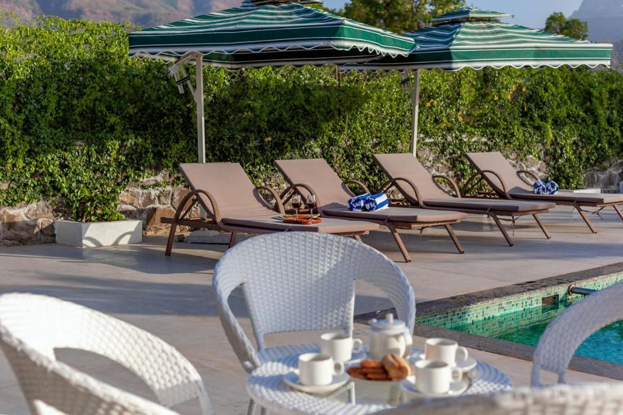 Natures Odyssey By Stayvista - Amidst Lush Greenery With Outdoor Pool And Indoor Activities Chinchavli Экстерьер фото